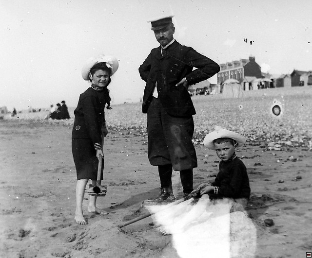 PIC_0009.1908 Cayeux.jpg